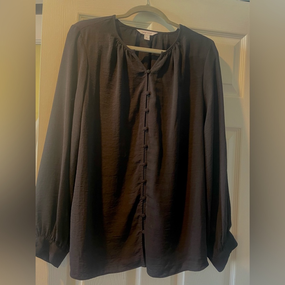 Nine West Classic Black button down blouse